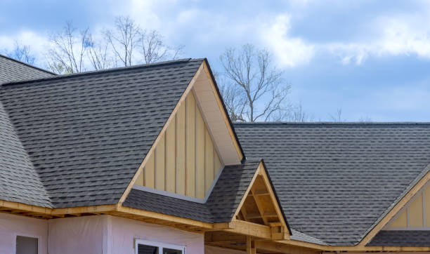 Best Emergency Roof Repair Services  in Middletown, CT